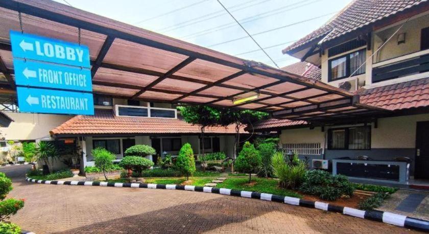D'Arcici Hotel Plumpang Jakarta Exterior foto