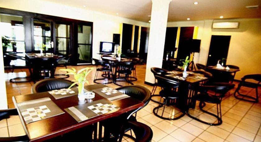 D'Arcici Hotel Plumpang Jakarta Exterior foto