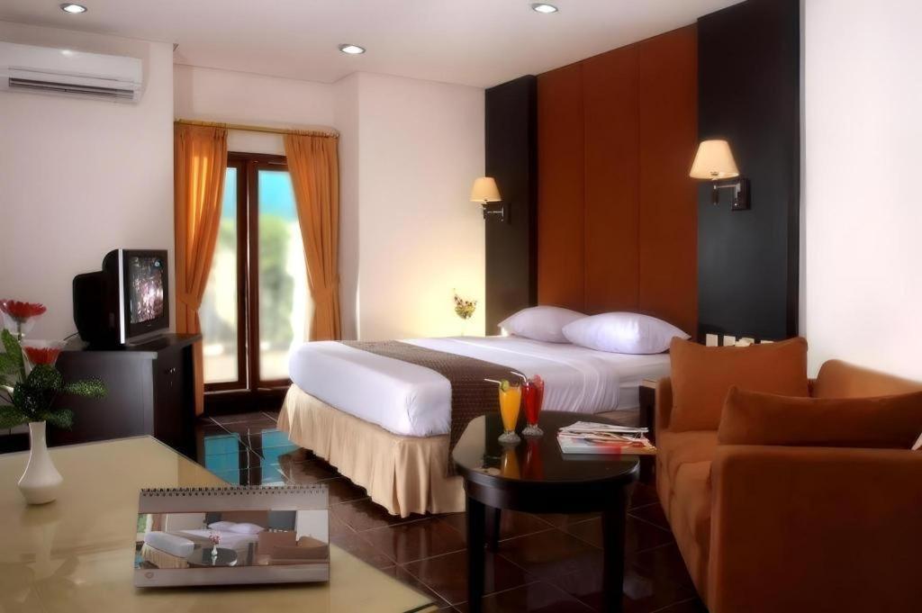 D'Arcici Hotel Plumpang Jakarta Exterior foto