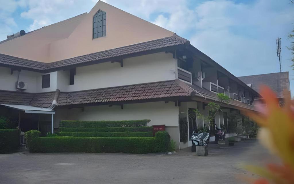 D'Arcici Hotel Plumpang Jakarta Exterior foto
