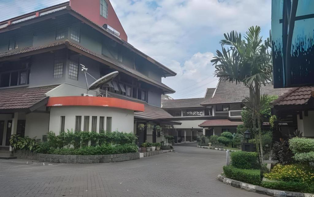 D'Arcici Hotel Plumpang Jakarta Exterior foto