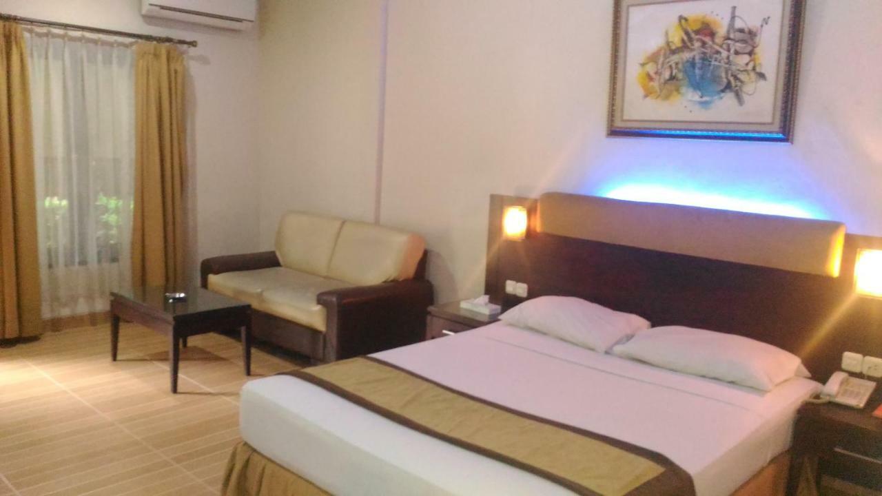 D'Arcici Hotel Plumpang Jakarta Exterior foto